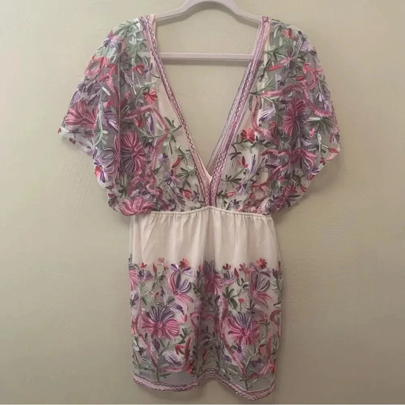 Raga In the Fields Purple Embroidered Dress Size Medium NWT New - Picture 4 of 15